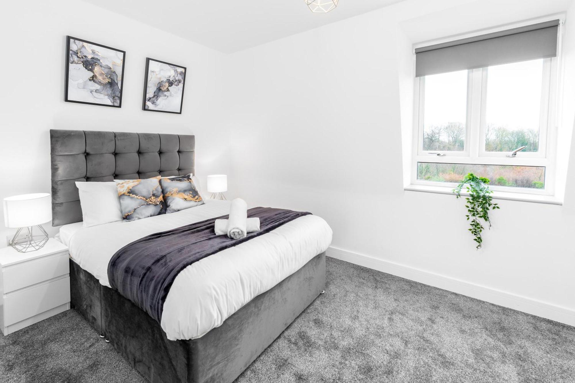Stylish 2 Bedroom Apartment - Balcony - Secure Parking - Top Rated - 5Mc Birmingham Exteriör bild